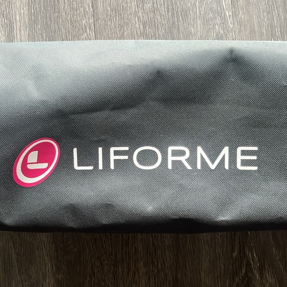 Liforme Yoga Mat Bag - Picture 4 of 6